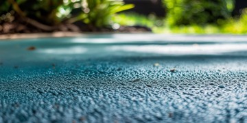 园区橡胶地面物业会修吗？